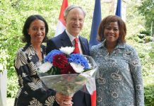 Minister Plenipotentiary Arrindell attends Bastille Day Festivities in The Hague