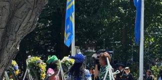 Minister Plenipotentiary Arrindell lays wreath at National Slavery Monument