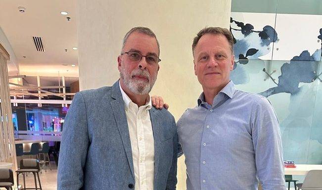 SZV and CMC advance regional dialogue on healthcare and insurance challenges