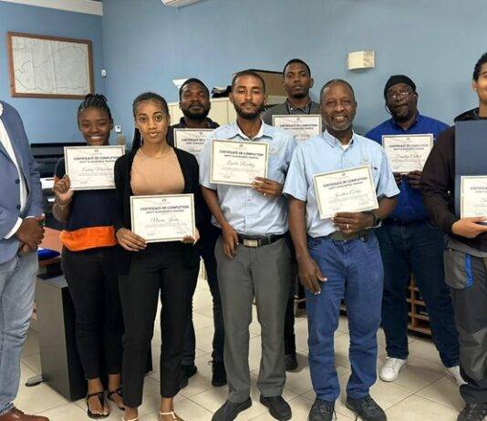 Kadaster staff participate in safety and awareness training