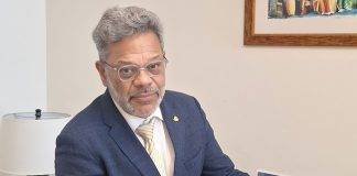 Prime Minister Mercelina receives 2nd Quarterly Edition of Minister Plenipotentiary Cabinet Newsletter