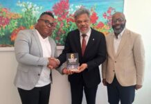 Prime Minister Dr. Luc Mercelina Meets with Gregory Richardson, Global VP Advisory CISO at BlackBerry and Author of 6 Technology Levers