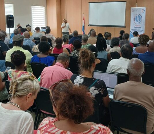 Minister of VSA Congratulates Social Services and Notary Mingo on Successful Estate Planning & Wills Information Session