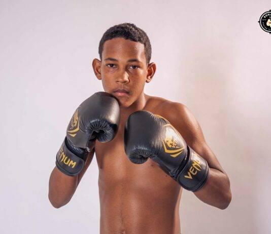 Dylan Sint Jago represents Bonaire at international boxing tournament in Curaçao