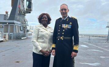 Minister Plenipotentiary Arrindell attends Ceremonial Change of Command at Den Helder Naval Forces Base