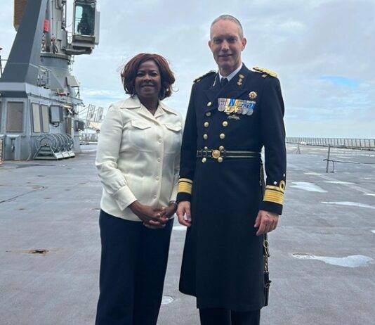 Minister Plenipotentiary Arrindell attends Ceremonial Change of Command at Den Helder Naval Forces Base