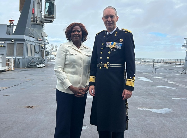 MinPLEN Naval Forces L to R Arrindell and Harold Liebregs