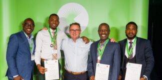 Kadaster St. Maarten staff earn International Diplomas in surveying