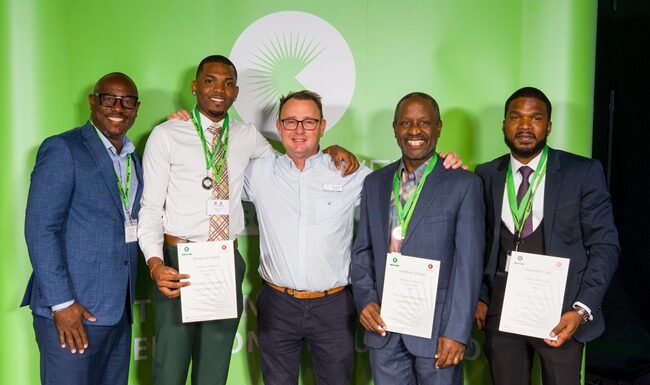 Kadaster St. Maarten staff earn International Diplomas in surveying