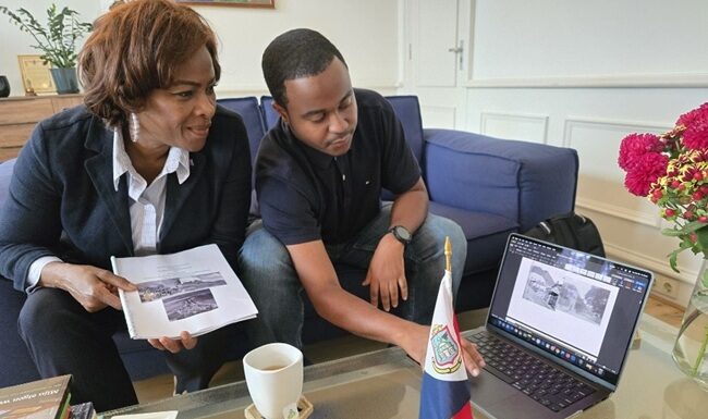 Minister Arrindell expressed strong appreciation for Augusty’s dedication and contributions to researching and preserving Sint Maarten’s history