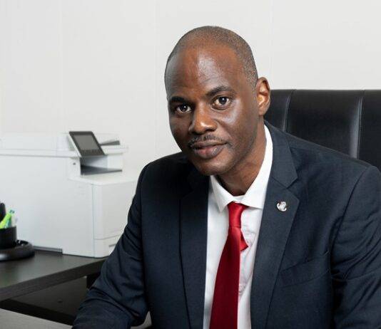 Minister Brug reaffirms protection of local jobs while ensuring project continuity