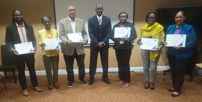 Certificate Presentation Holiday Inst. SG Platform