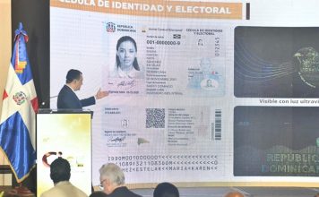 La JCE presenta diseño de las nuevas cédulas a periodistas, comunicadores y líderes de opinión