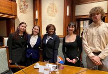 Minister Plenipotentiary Attends Japanese Tables Event in Leiden