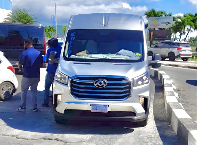 MinTEATT Inspect Passenger Bus being Controlled
