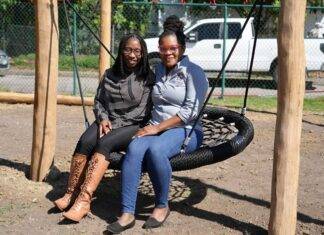 Commissioner Leerdam Signs New Playgrounds Agreement for Statia