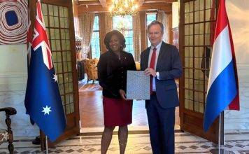 Minister Plenipotentiary Arrindell pays Courtesy Visit to Australian Ambassador