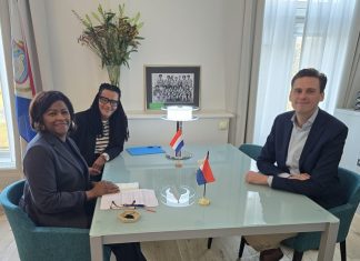 Professor of Kingdom Relations Veenendaal meets with Minister Arrindell