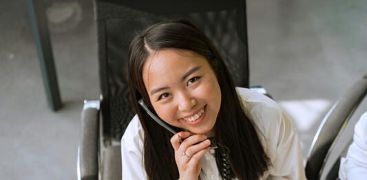 The ombudsman calls upon Elmar, SETAR, Web Aruba and Serlimar to introduce a complaints procedure