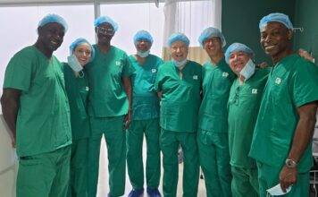 Minister Brug reports on Health mission to Colombia: addresses the need for more permanent doctors