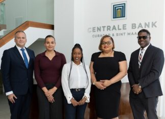 Minister of Finance Welcomes New CBCS Sint Maarten Branch Director, Ms. Nicole Marlin.