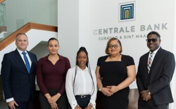 Minister of Finance Welcomes New CBCS Sint Maarten Branch Director, Ms. Nicole Marlin.