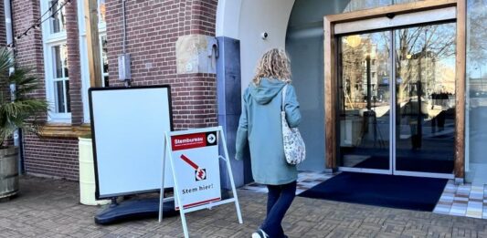 Five suspected or convicted criminals to be sworn in as municipal councillors tomorrow