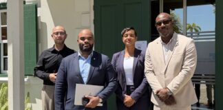 VROMI in court to keep Mullet Bay Beach Public !