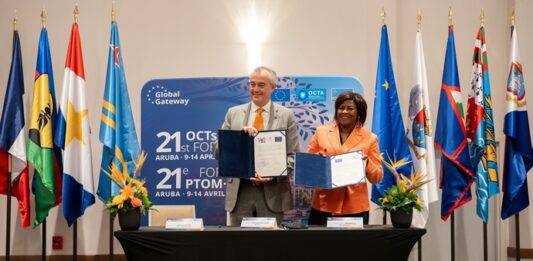 Minister Plenipotentiary Arrindell Signs StormWatch Initiative to Strengthen Disaster Risk Management in Caribbean OCTs