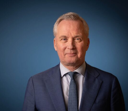 State Secretary Van der Burg is visiting the Caribbean part of the Kingdom: focus on governance, security and economic development