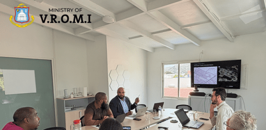 MINISTRY OF VROMI AND UNOPS MEET WITH REPRESENTATIVE OF THE DUTCH QUARTER COMMUNITY COUNCIL ON SANITATION PROJECT