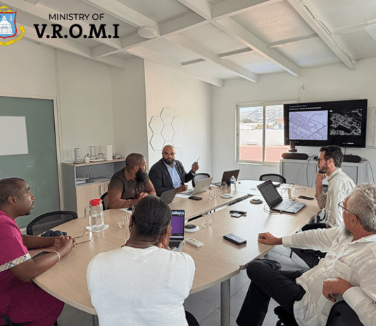 MINISTRY OF VROMI AND UNOPS MEET WITH REPRESENTATIVE OF THE DUTCH QUARTER COMMUNITY COUNCIL ON SANITATION PROJECT