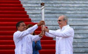 President Abinader officially starts the torch route towards the Santo Domingo 2026 Games