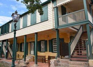 The Island Governor of St. Eustatius has issued a formal reflection following the public Island Council meeting held on 7 May 2026.