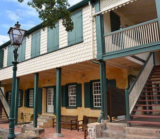 The Island Governor of St. Eustatius has issued a formal reflection following the public Island Council meeting held on 7 May 2026.
