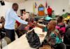 Minister Brug thanks his beloved seniors