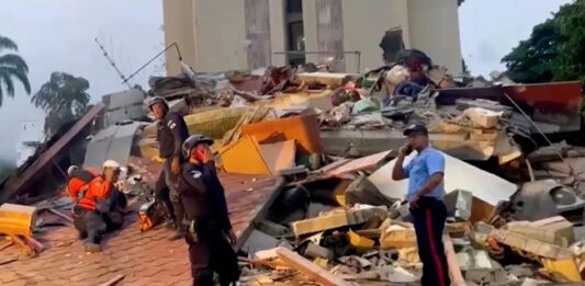 2 powerful quakes hit Venezuela, killing at least 164 and injuring nearly 1,000