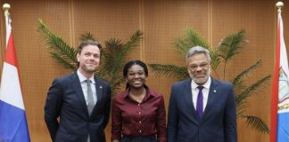 Prime Minister Welcomes St. Dominic Student to Cabinet as Part of Youth Career Development Initiative