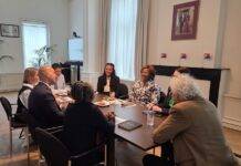 Minister Plenipotentiary Arrindell meets with Expert Group on the Democratic Deficit within the Kingdom