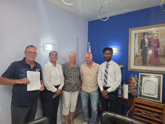 NFSXM Board Signs Two-Tier Structure