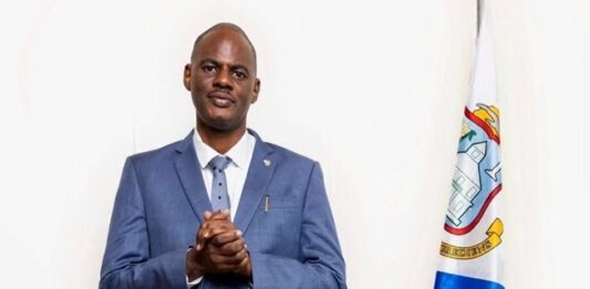 Brug To the people of Sint Maarten,