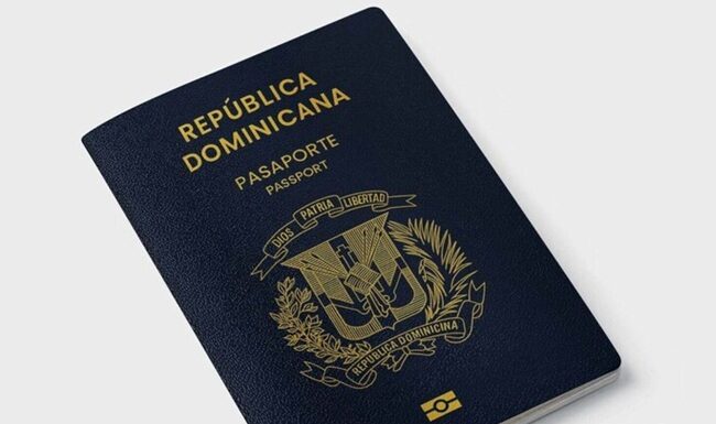 Dominicanos en el exterior podrán acceder a un nuevo pasaporte con un seguro de hasta US$9,000