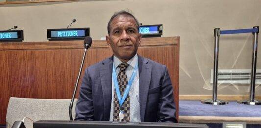 Why does the Dutch Parliamentary Committee keep the Bonaire visit programme secret? Is this Democratic?