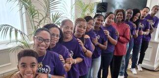 Dance and Arts Dimensions Academy Students pay Courtesy Visit to the Cabinet Minister Plenipotentiary. Present Tokens of Appreciation