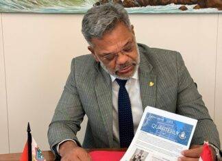 Prime Minister Mercelina Receives from Cabinet Minister Plenipotentiary Quarterly Newsletter