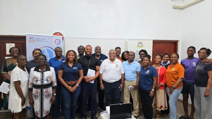 SZV representatives with the attendees.