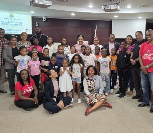 Parliament of Sint Maarten Hosts Book Party in Support of CLIMB Foundation’s “Drop Everything and Read St. Maarten” (DEAR SXM) Initiative