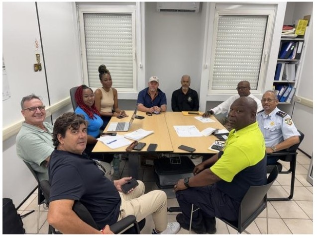 Police, VROMI, and Contractors Meet on Road Safety for Point Blanche Prison Build