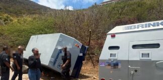 Traffic Accident on Alexis Arnell Road Causes Traffic Disruption