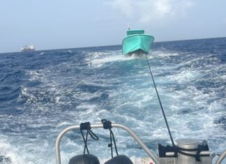 Fishing vessel assisted after drifting at sea
